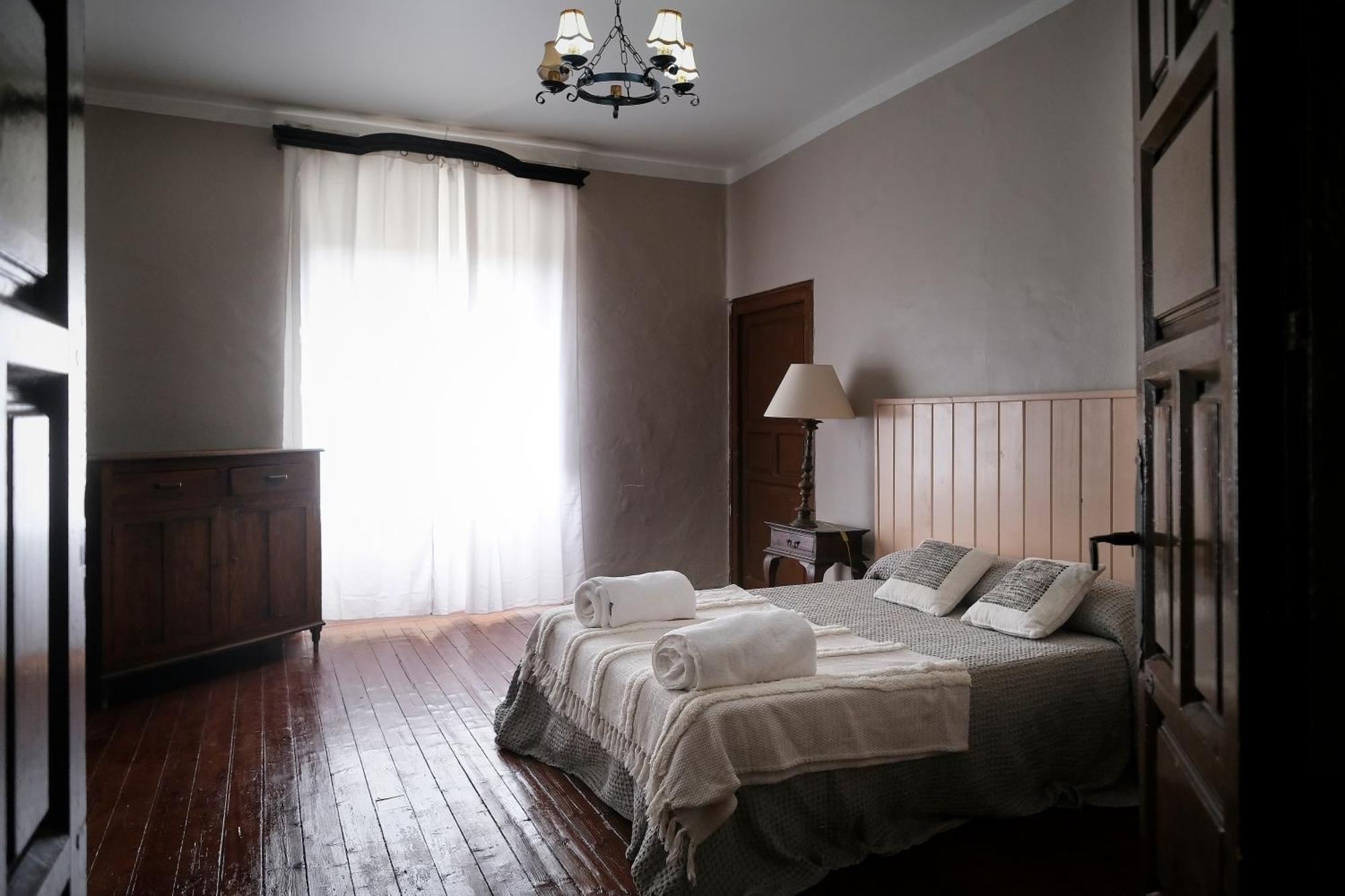 Casa Rural Palacio Conde De Aldana Con Piscina Entre Encinares Y Dehesas Terradillos Kültér fotó