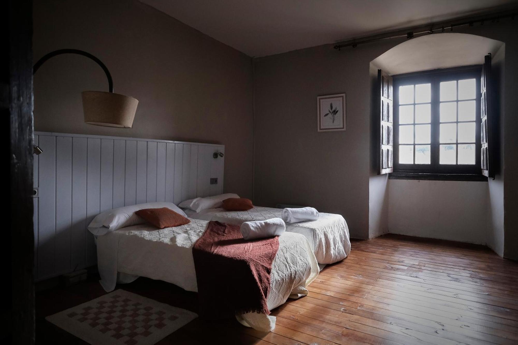 Casa Rural Palacio Conde De Aldana Con Piscina Entre Encinares Y Dehesas Terradillos Kültér fotó
