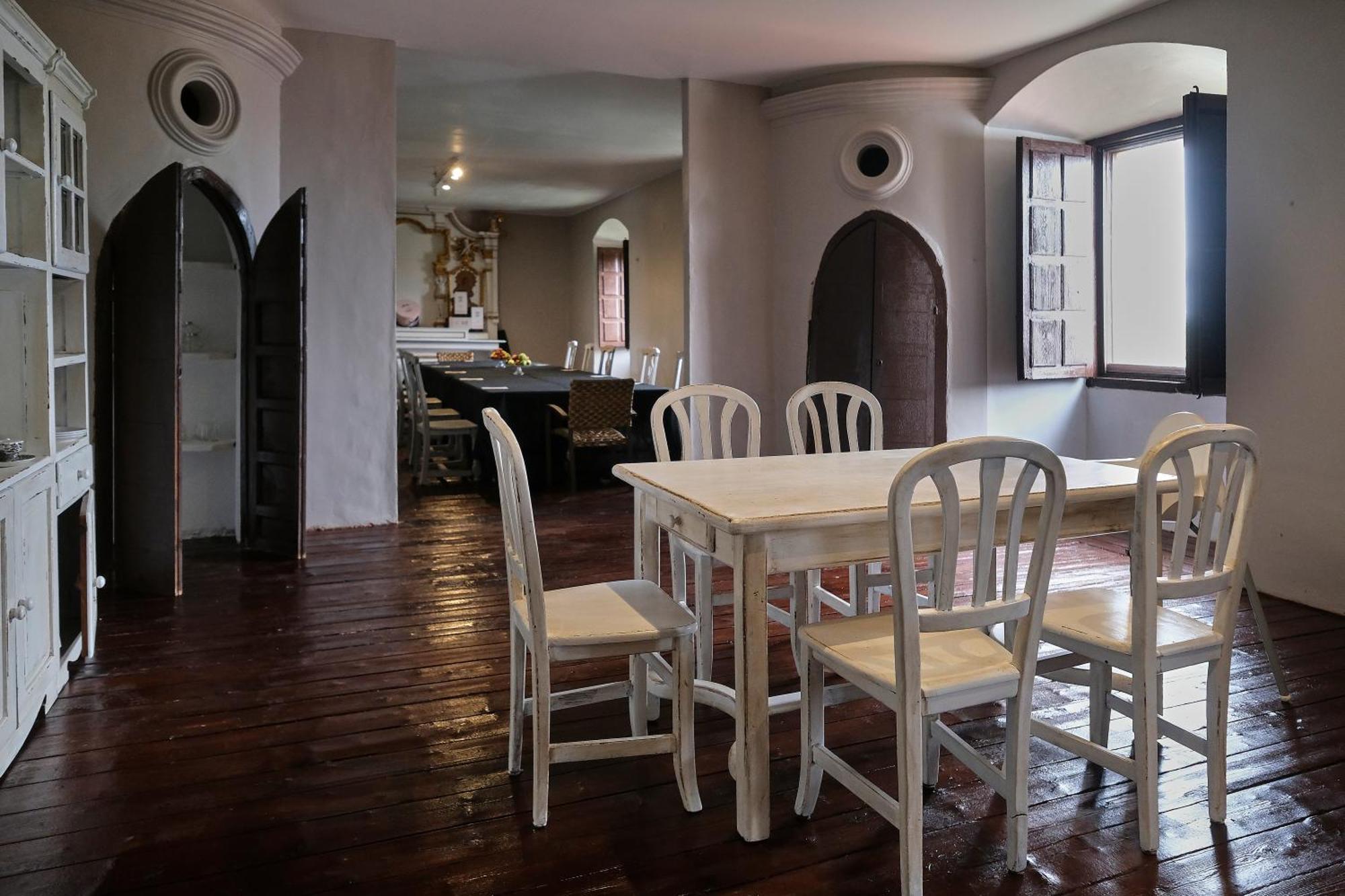 Casa Rural Palacio Conde De Aldana Con Piscina Entre Encinares Y Dehesas Terradillos Kültér fotó