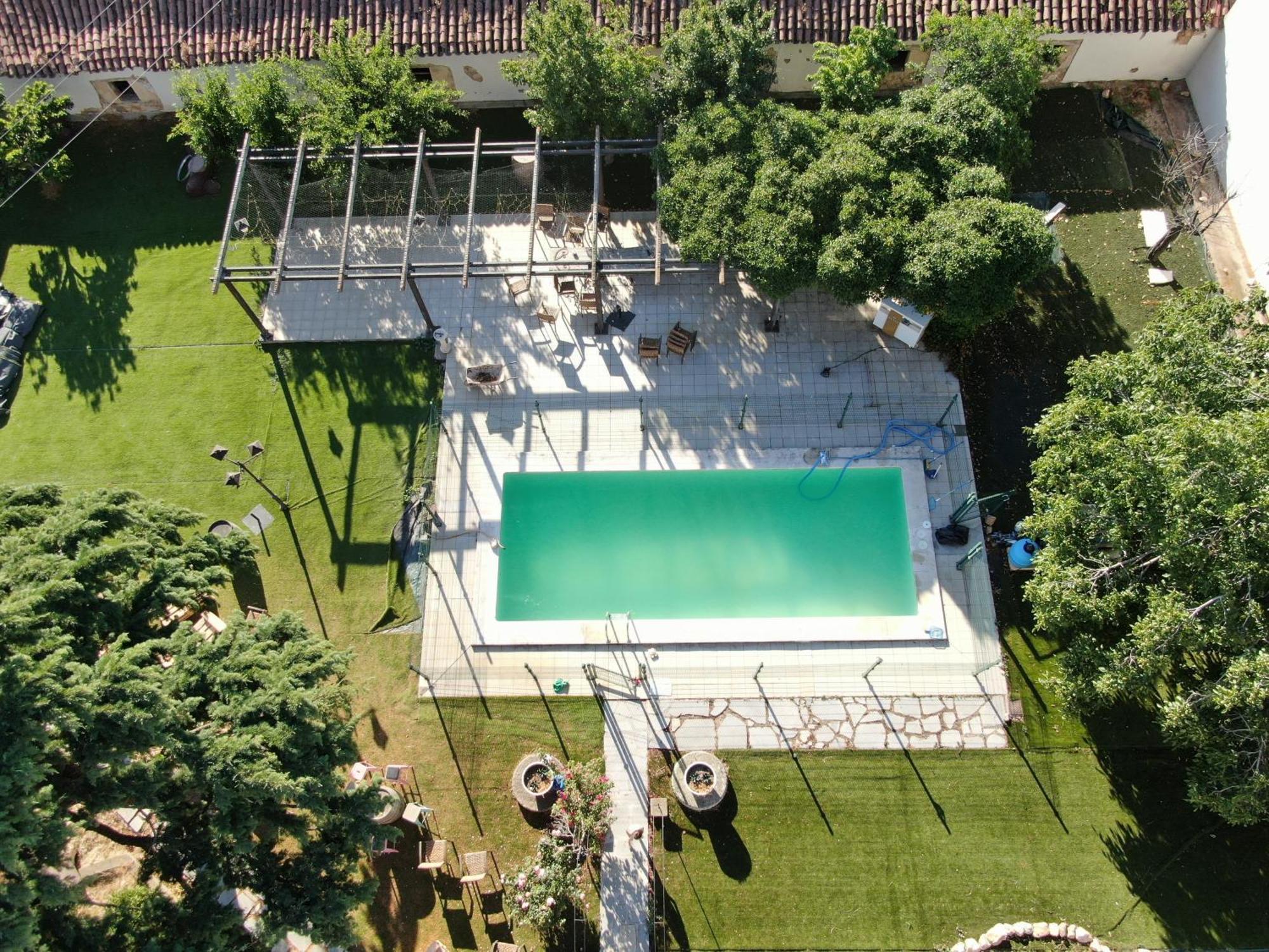 Casa Rural Palacio Conde De Aldana Con Piscina Entre Encinares Y Dehesas Terradillos Kültér fotó